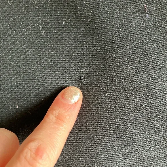 Under Armour Sweatpants - Picture 9 of 9